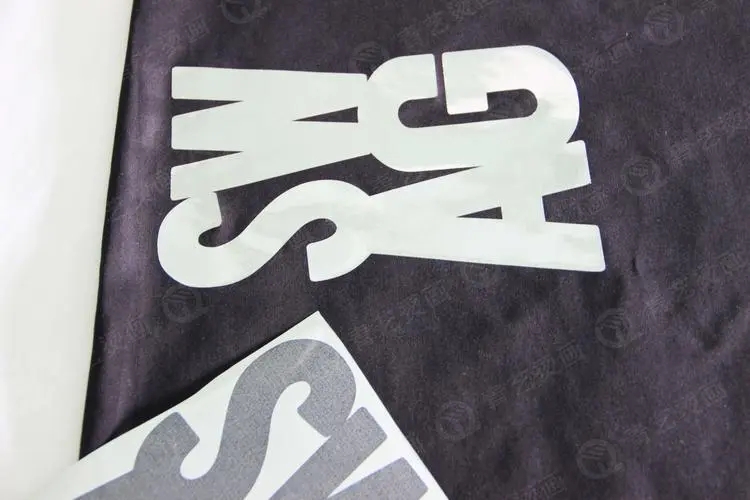 三七國(guó)際W37-8水性松緊帶彈力立體金油專(zhuān)為高彈基材打造的厚板打底“彈力底座”